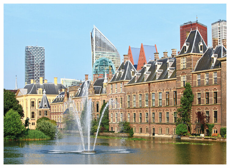 ansichtkaart Den Haag - Hofvijver en het Torentje (C011)