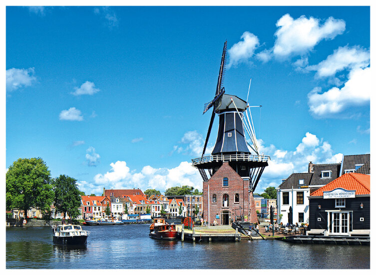 ansichtkaart Haarlem - molen de Adriaan (C013)