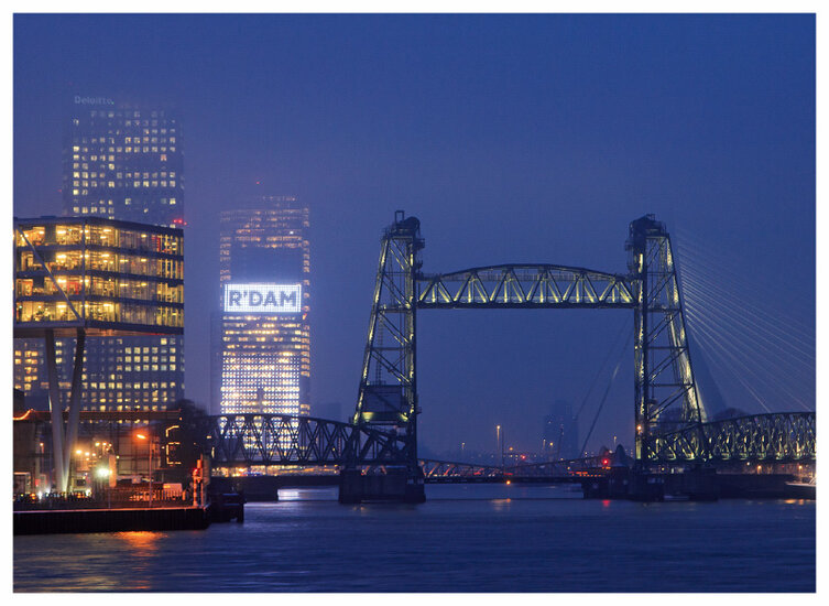 ansichtkaart Rotterdam - Koningshaven brug de Hef (C048)