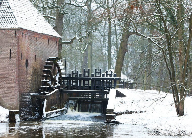 ansichtkaart watermolen Hackfort in Vorden (0137)