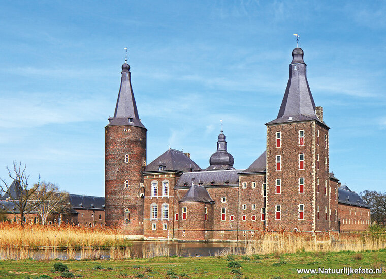 ansichtkaart kasteel Hoensbroek (0156)