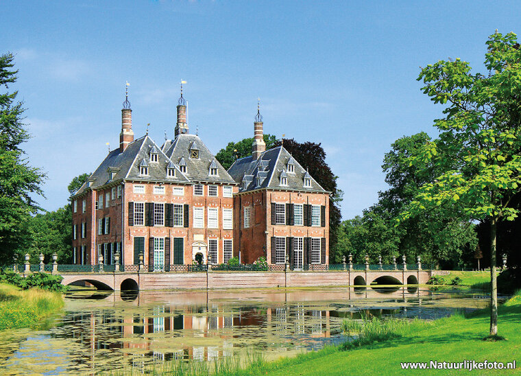 ansichtkaart kasteel Duivenvoorde in Voorschoten (0185)