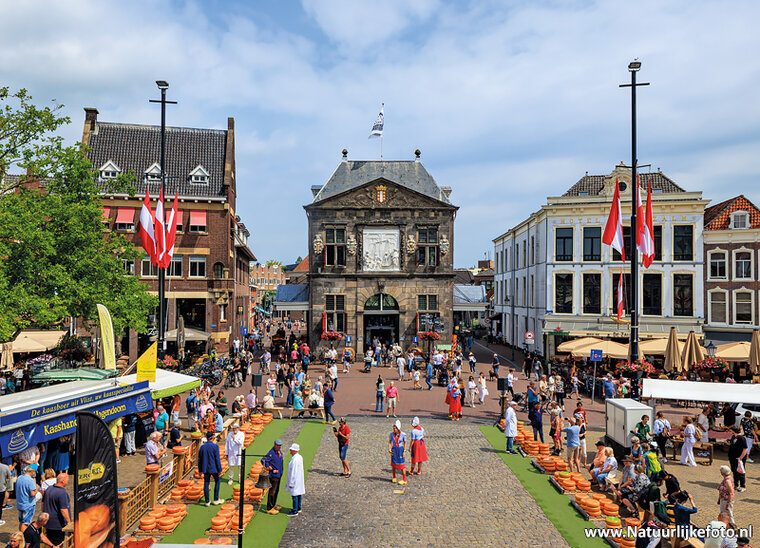 ansichtkaart Gouda - kaasmarkt