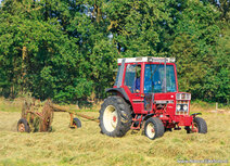 Tractor kaarten |tractor international 585 XL ansichtkaart
