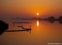 ansichtkaart zonsopkomst Leekstermeer ansichtkaart zonsopkomst Leekstermeer