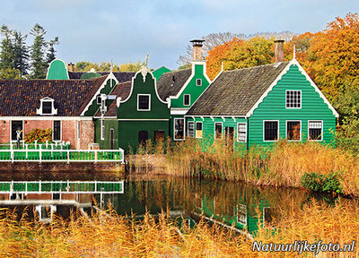 Herfstkaarten, ansichtkaart Koopmanswoningen in herfst