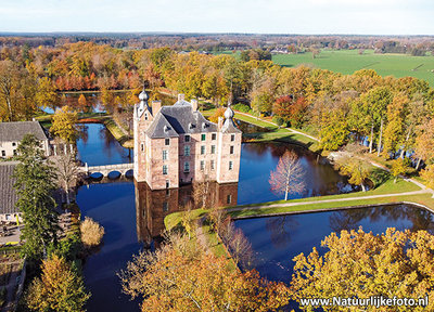 ansichtkaart kasteel de Cannenburch in Vaassen