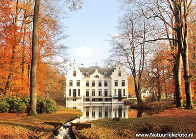 Herfstkaarten, ansichtkaart kasteel Staverden in herfst, postcard castle Staverden in autumn, postkarte Schloss Staverden