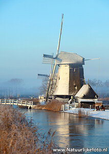 ansichtkaart winter Strijkmolen K, mill postcard in winter, Postkarte Mühle im Winter