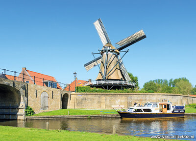 ansichtkaart Sloten - molen de Kaai