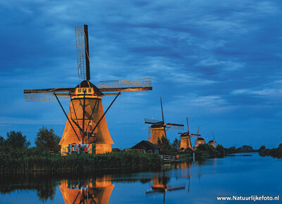 ansichtkaart molens van Kinderdijk - wereld erfgoed